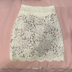 Elie Tahari Ivory Bennet Skirt Size 2 NEW WITH TAGS